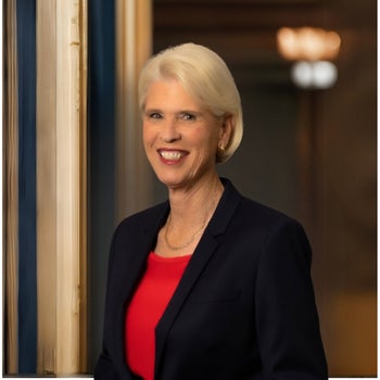 Portrait of Marilyn Hayes, REALTOR®